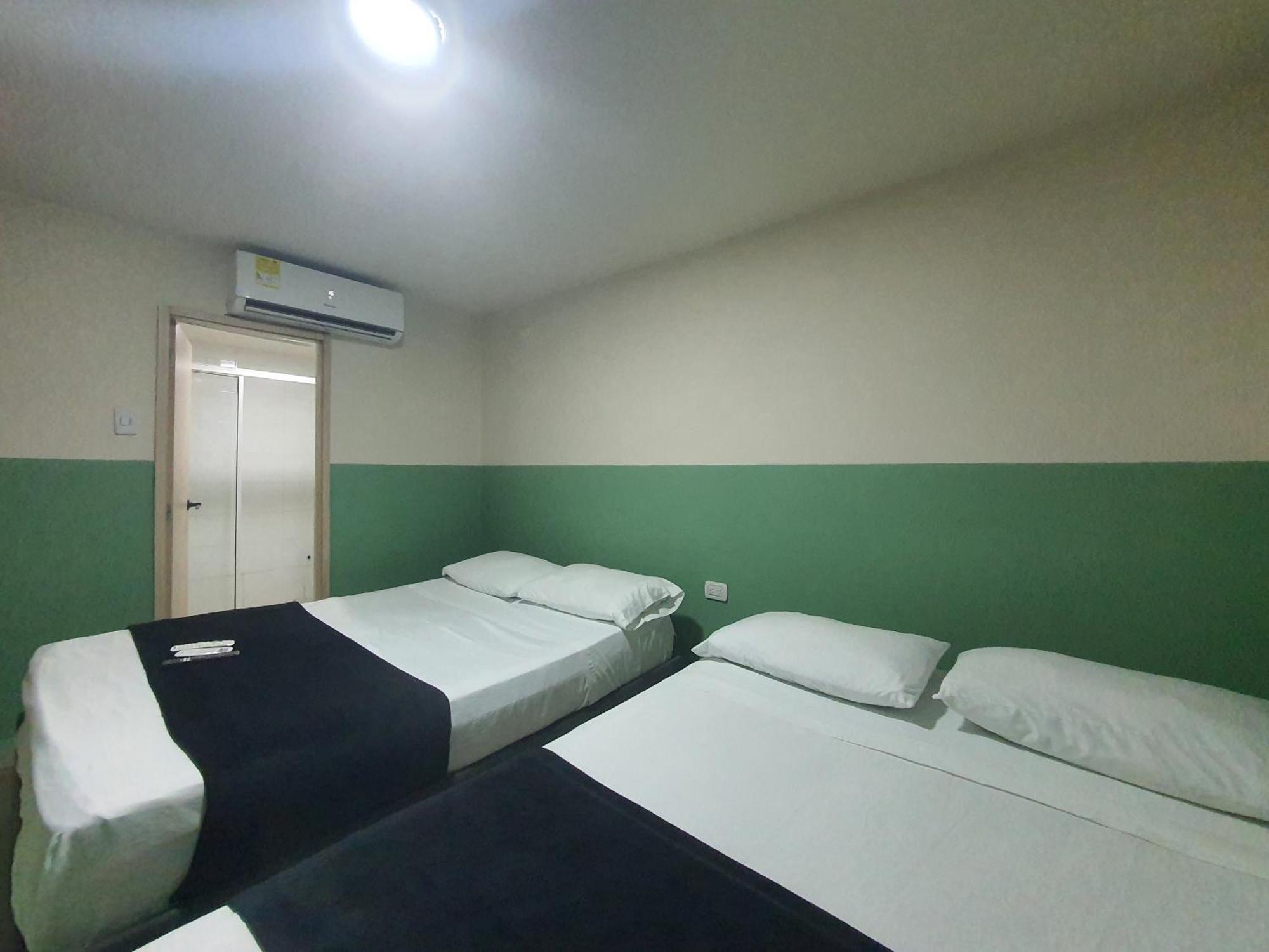 Hotel Imperial House *